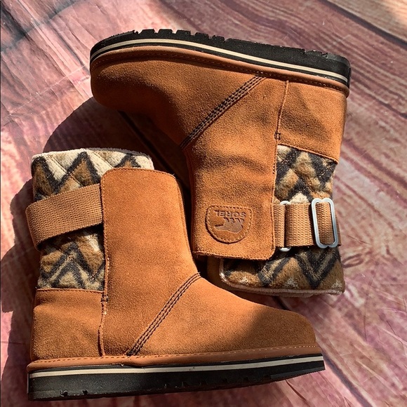 Sorel Shoes - SOREL Newbie Suede Chevron Boots Grizzly Bear